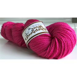 Shepherd's Worsted farge HOT PINK